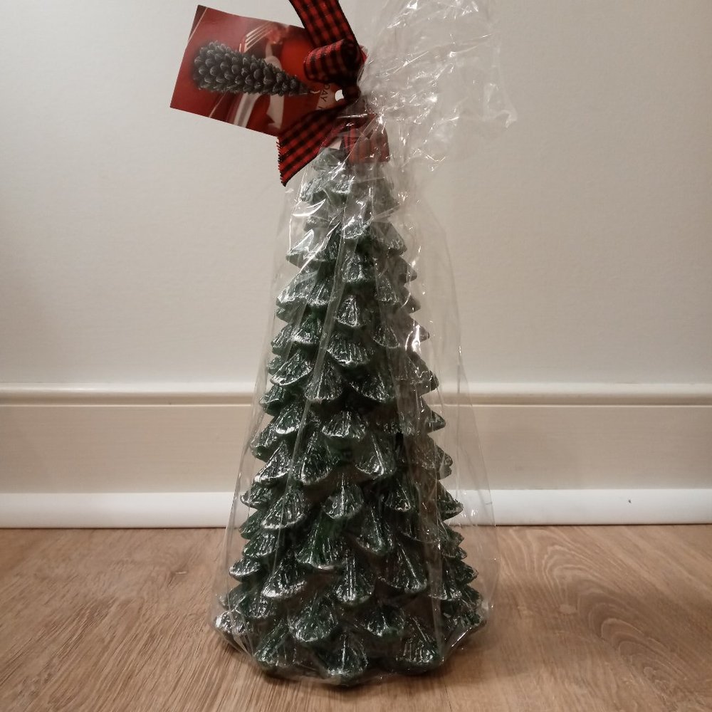 Holiday Tree Candle